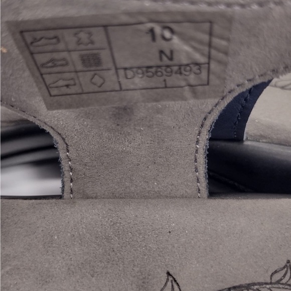 SAS Blue Strappy Sandals with Buckle size 10N pre owned Exellent condition - Picture 6 of 7